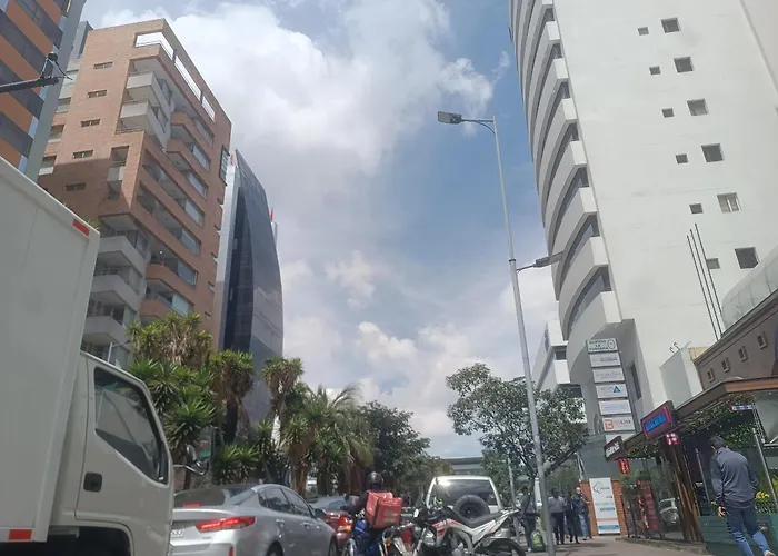 Suite La Carolina Quicentro Shopping