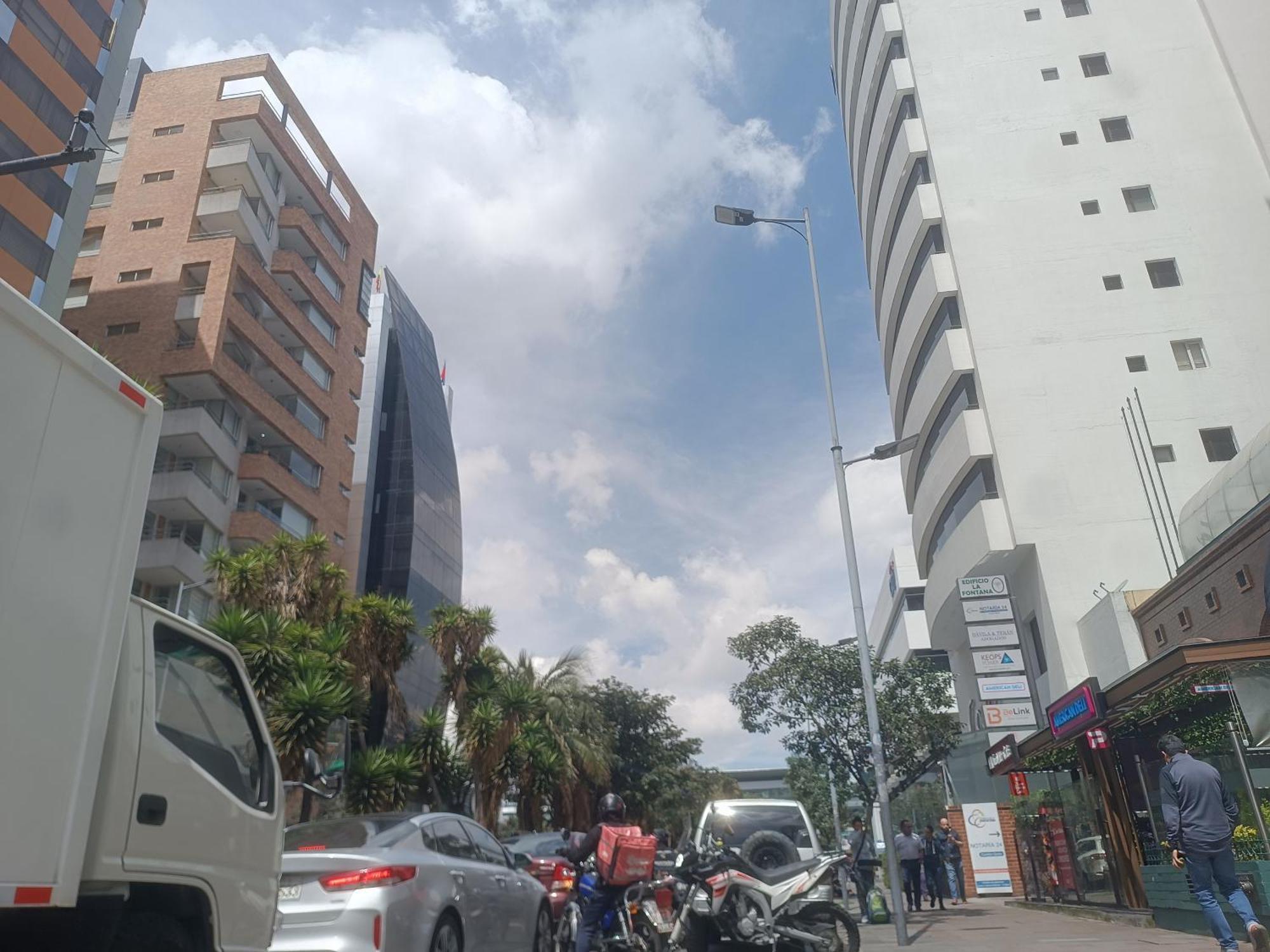 Apartment La Carolina Quicentro Shopping *