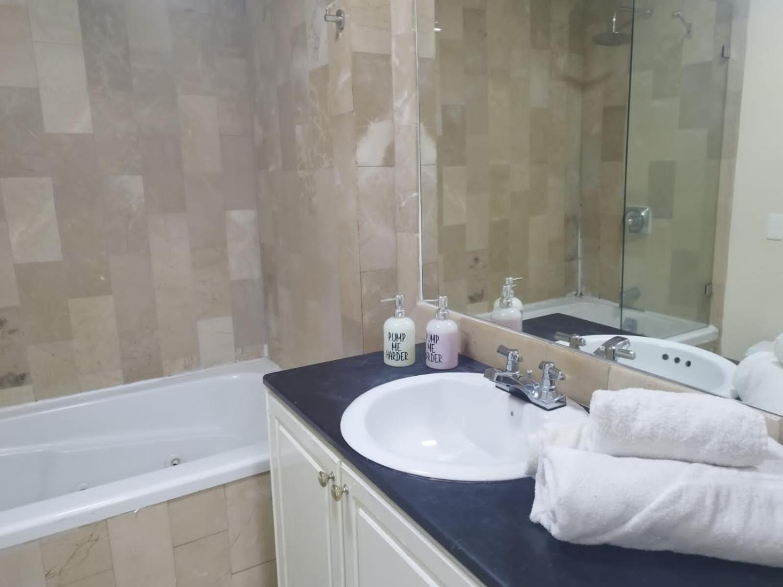 Apartment La Carolina Quicentro Shopping